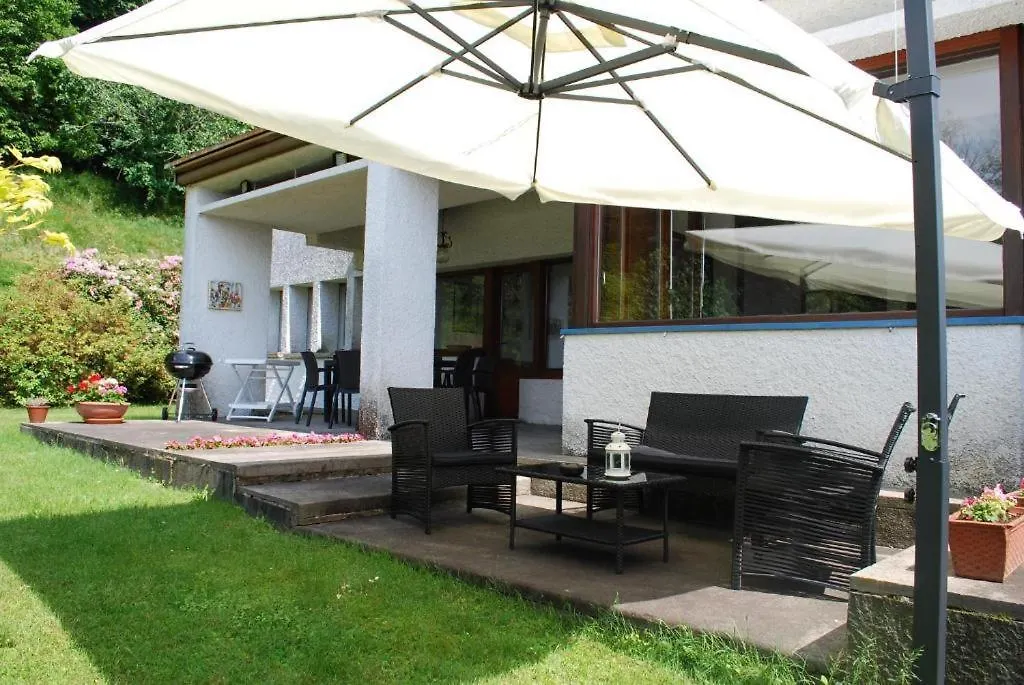Villa Rossini Tavernerio 0*,